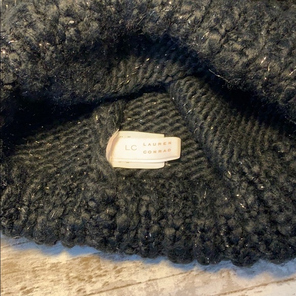 Lauren Conrad Black/Silver Faux Fur Beanie - Picture 3 of 3